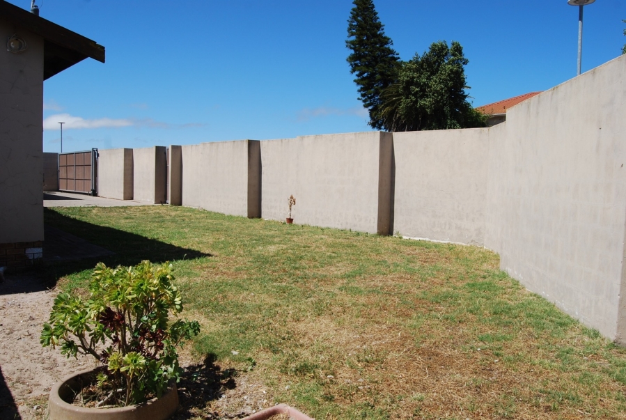 To Let 7 Bedroom Property for Rent in Saldanha Western Cape